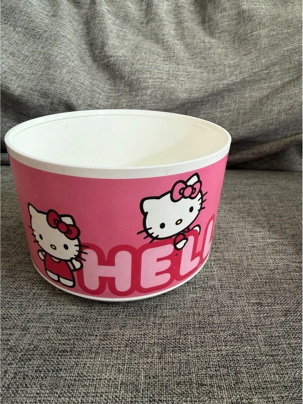 Tupperware Limited Edition Hello Kitty One Touch Collection Set Of 3 NO LIDS